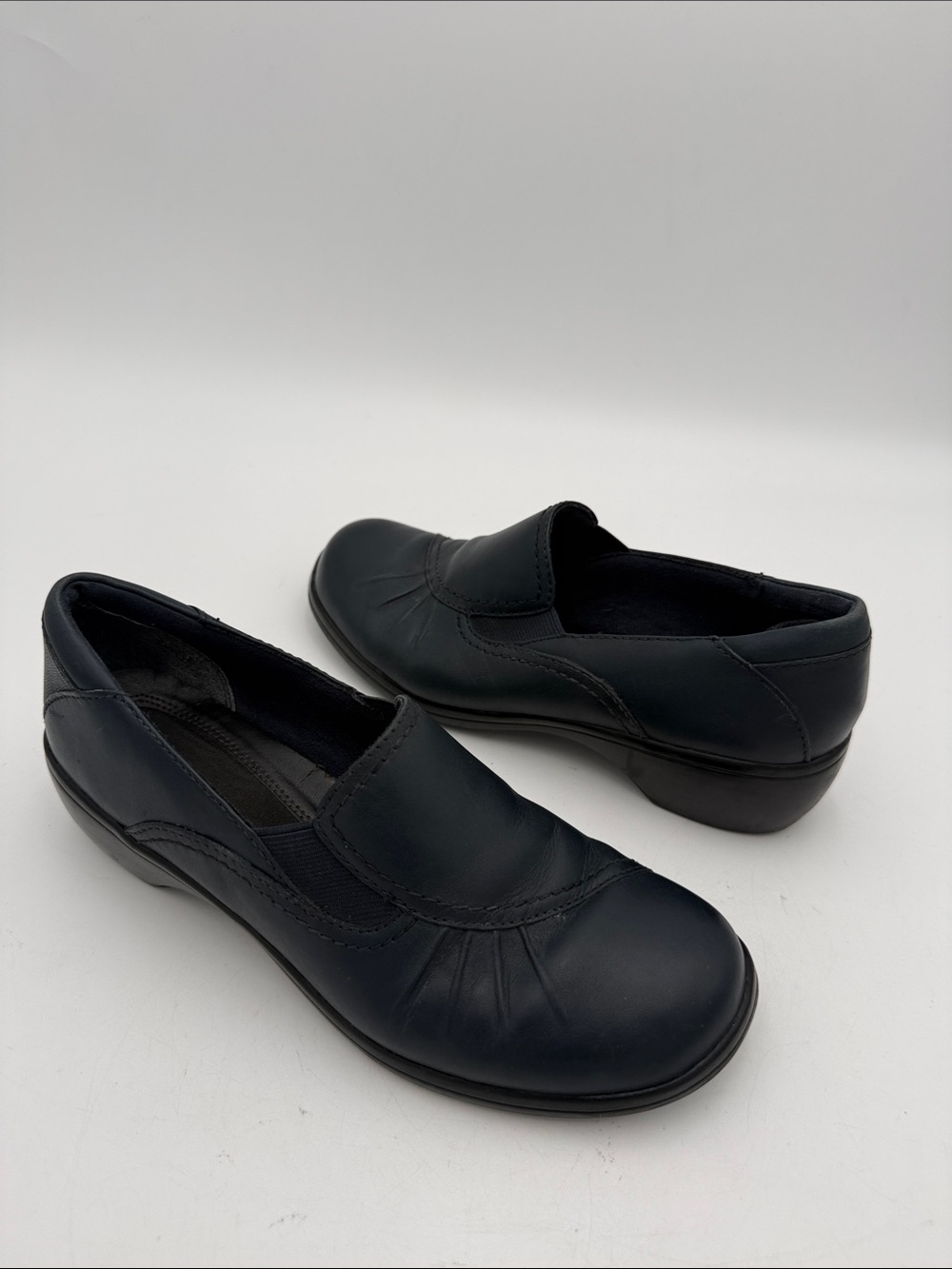 Clarks Women's Black Slip-On Comfort Loafers women 8M casual comfort office